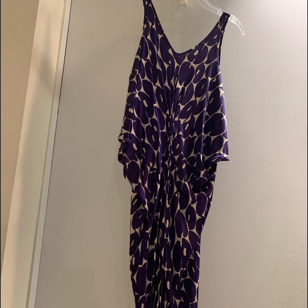 Stunning scanlan and Theodore evening dress